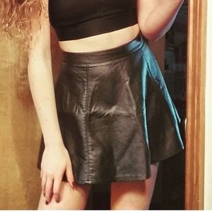H&M Leather Aline Circle Skater Skirt in Black size 8